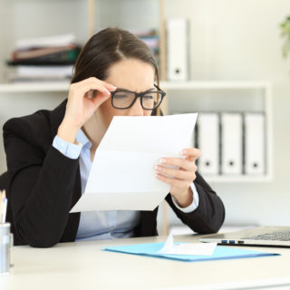 office-employee-having-eyesight-problems